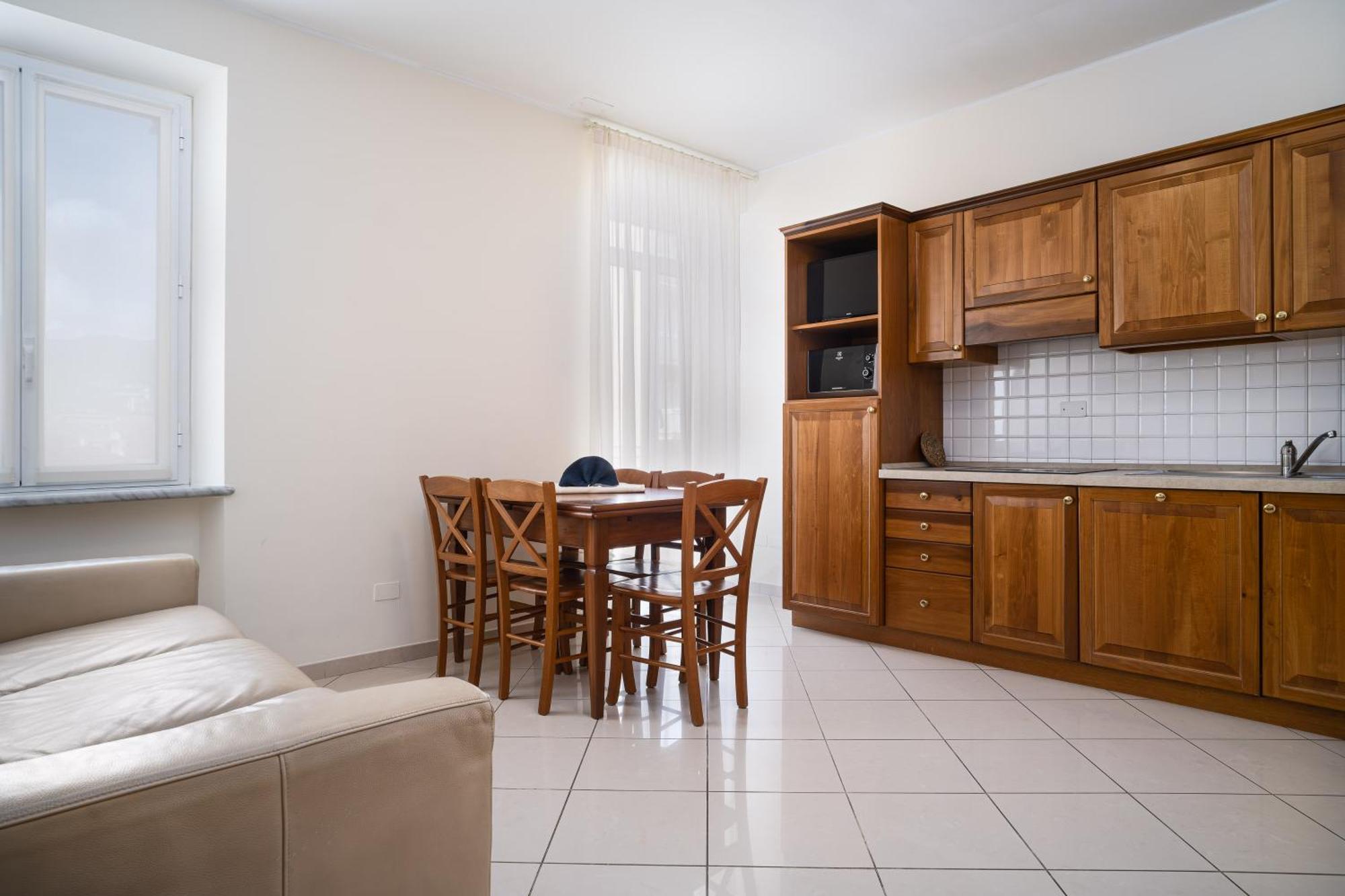 Lido Resort Finale Ligure Exterior foto