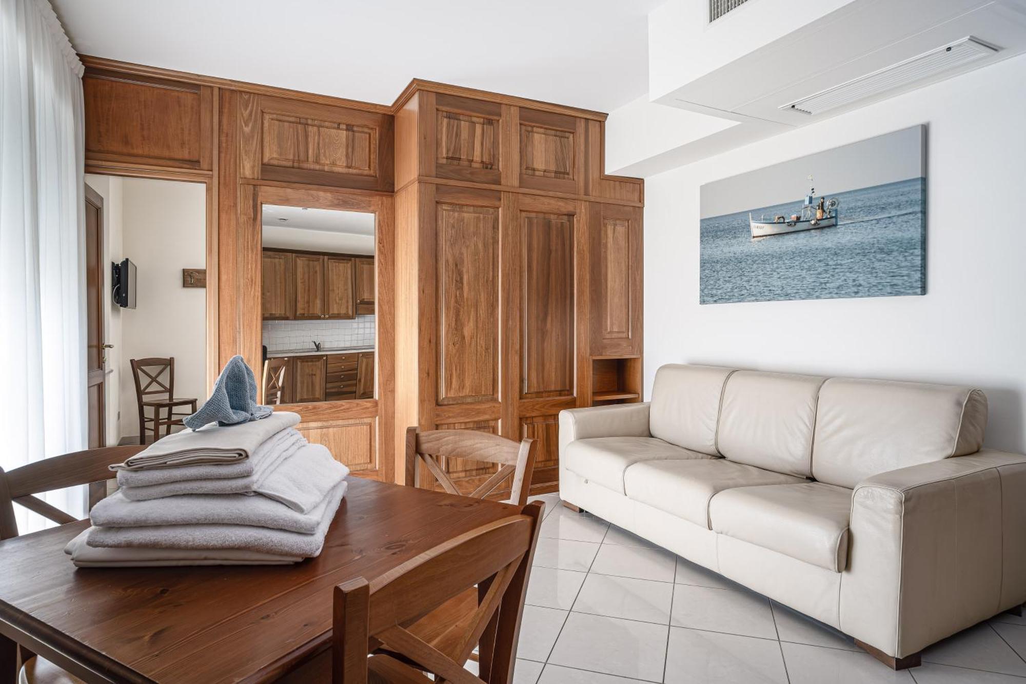 Lido Resort Finale Ligure Exterior foto